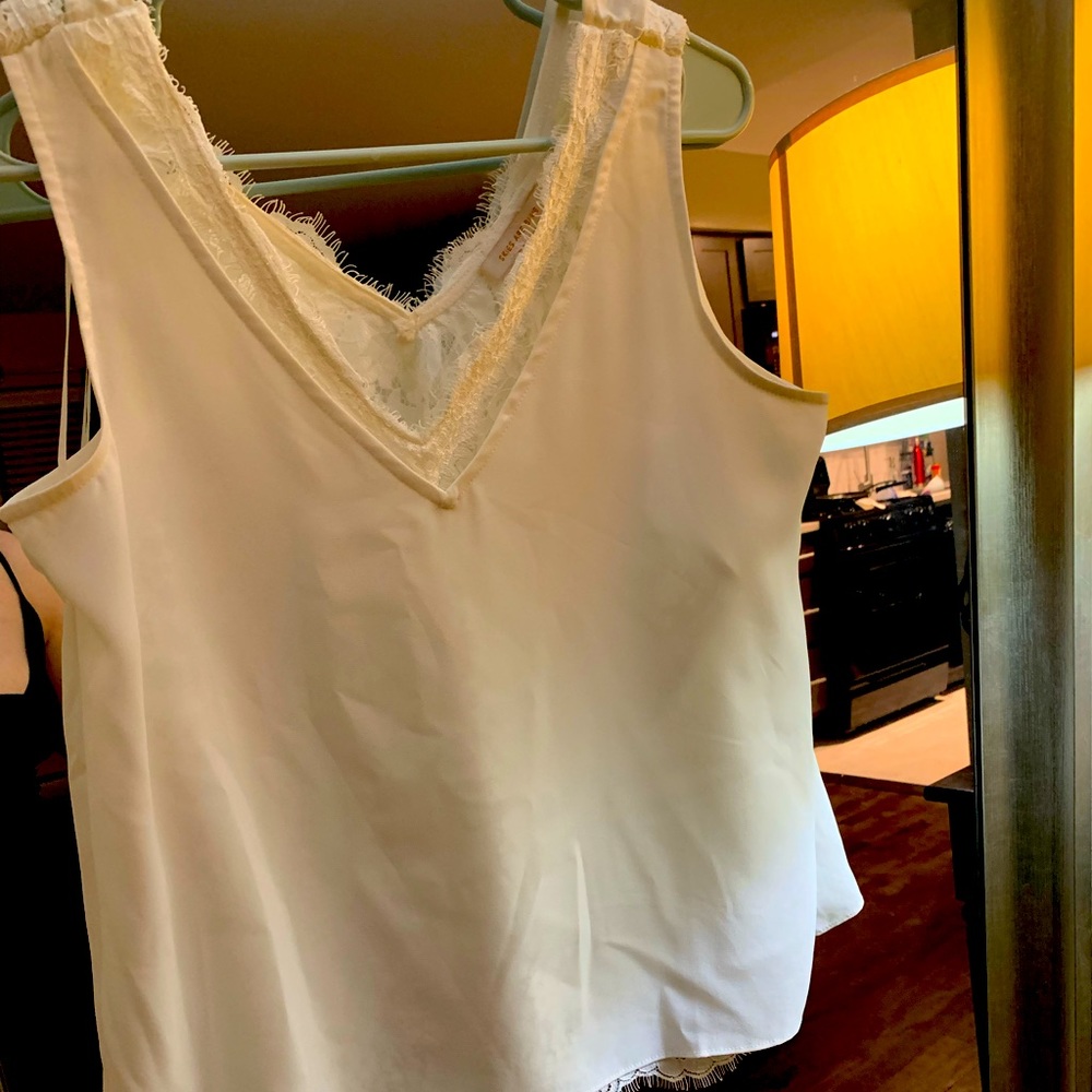 White lace tank top